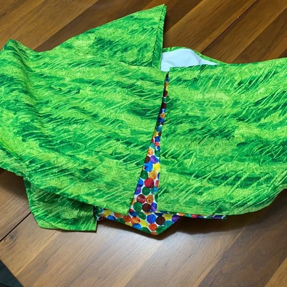 The Very Hungry Caterpillar Nursery Crib Set - Picture 3 of 15